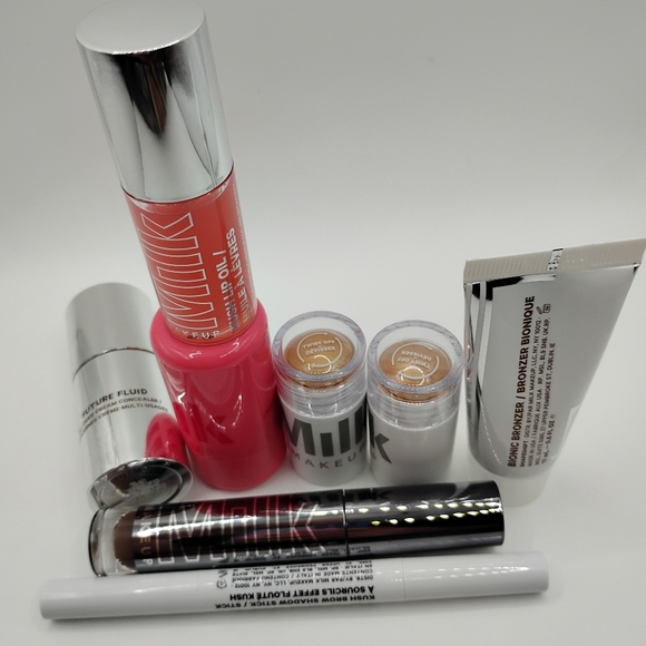 Milk Makeup Bundle Of 8 Items - Picture 13 of 14